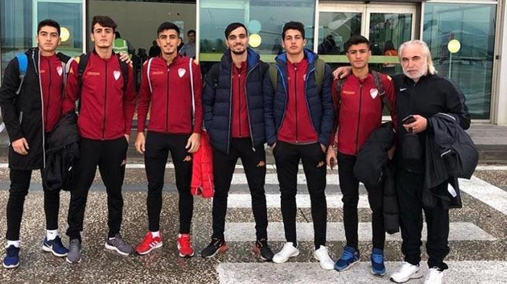 Elazığspor 18 futbolcuyla İstanbul'da