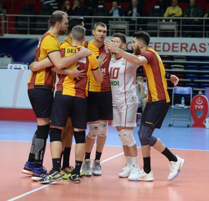 Galatasaray HDI Sigorta: 3 - İstanbul Büyükşehir Belediyespor: 0