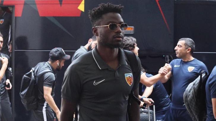 Kayserispor'da Paul Ntep sözleşmesini feshetti