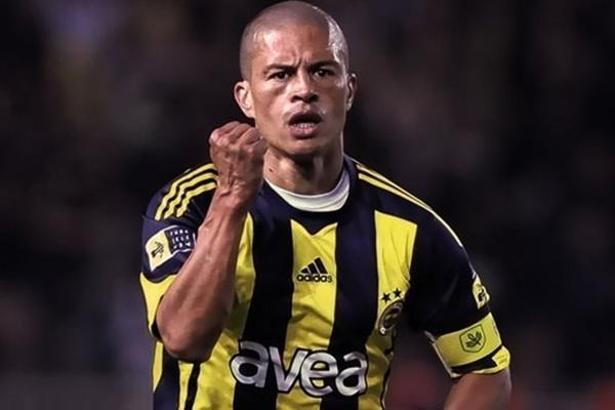 Alex de Souza İstanbul'a geldi