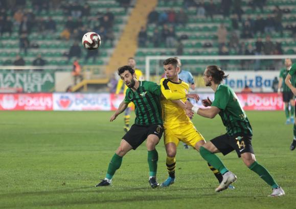 Akhisarspor - İstanbulspor maç sonucu: 4 - 3