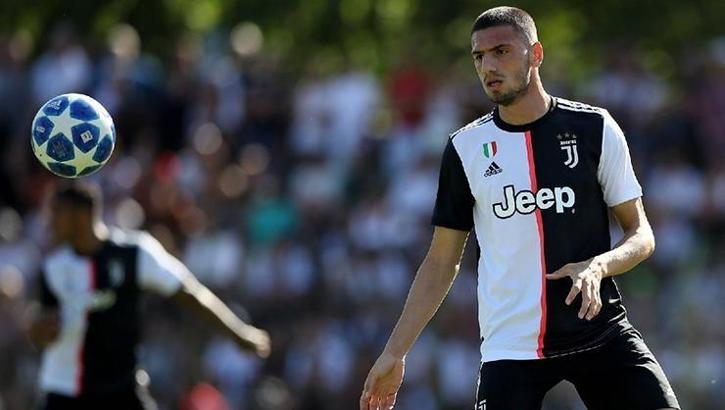 İngiliz devi Arsenal'in Merih Demiral planı!