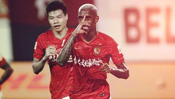 Talisca'dan Fenerbahçeli taraftarları heyecanlandıran paylaşım!