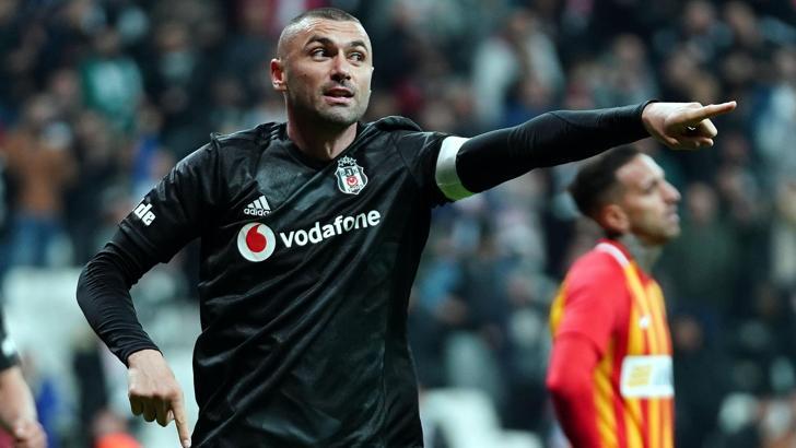 Beşiktaş'ta Burak Yılmaz'a alternatif aranıyor