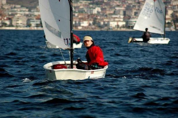 Azra Sevinç gümüş grupta