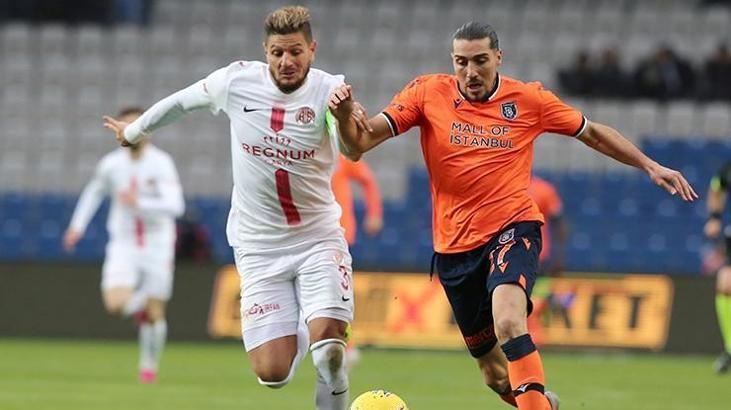 Başakşehir - Antalyaspor maç sonucu: 2-0 (ÖZET)