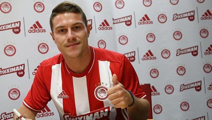 Fenerbahçe sol bekini Yunanistan'da buldu: Leonardo Koutris