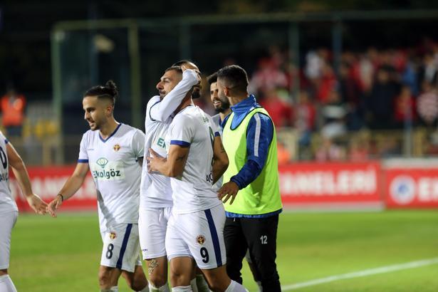 Menemenspor deplasman karnesine güveniyor