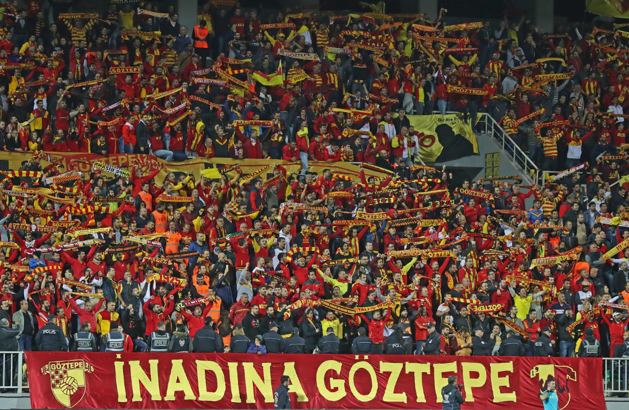 Bornova Stadı kapalı gişe