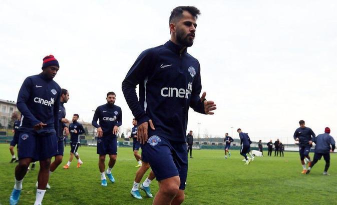 Kasımpaşa'da Sivasspor maçının hazırlıkları sürüyor