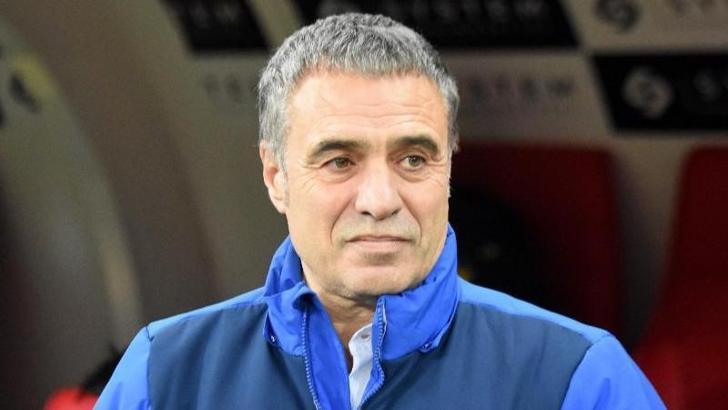 Ersun Yanal'dan kadro eleştirisi
