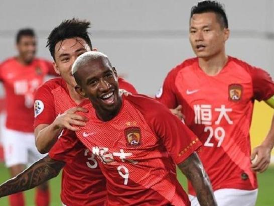 Talisca mutlu sona ulaştı!