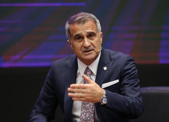 Şenol Güneş Başakşehir'de