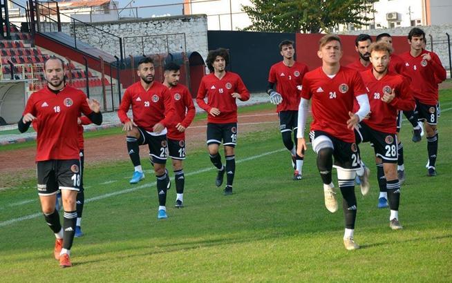 Turgutluspor'da hedef Karşıyaka'yı devirmek