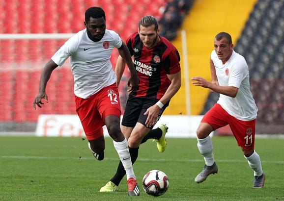 Fatih Karagümrük - Ümraniyespor maç sonucu: 2-3