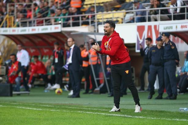 İlhan Palut: Göztepe'nin çıkışı sürecek
