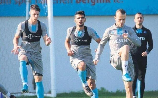 Trabzonspor'da Abdürrahim Dursun kadrodan çıkartıldı