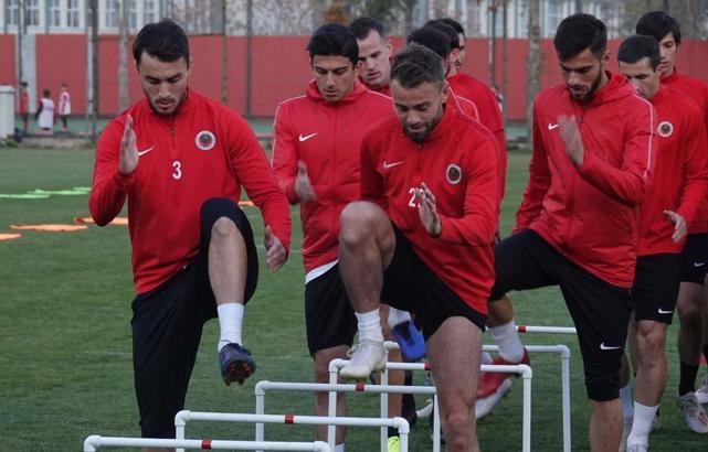 Gençlerbirliği'nde Kasımpaşa maçının hazırlıkları sürüyor