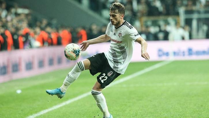 Beşiktaş'ta Adem Ljajic'le özel görüşme!