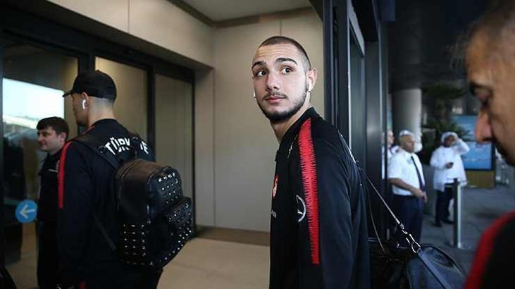 Ahmed Kutucu ve Mert Müldür'ü kaptırmayız!