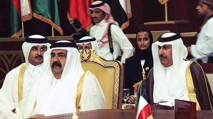 Katarlı Al Thani ailesinden Napoli bombası!