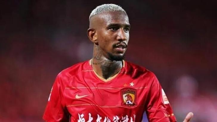 Talisca'da Fenerbahçe sürprizi!
