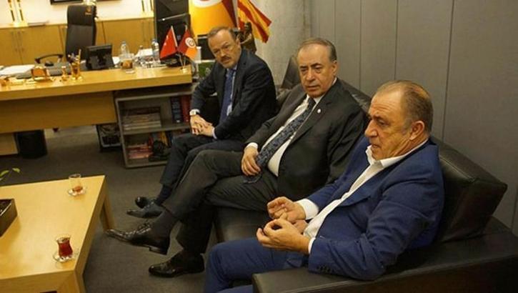 Galatasaray'da transfer krizi! Yönetim ve Fatih Terim...