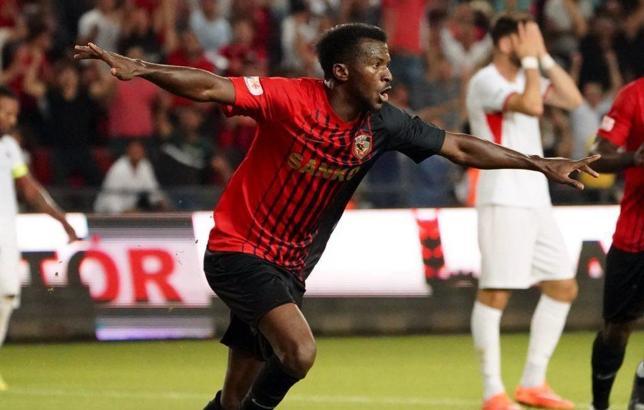 Sumudica'nın Galatasaray kozu Kayode
