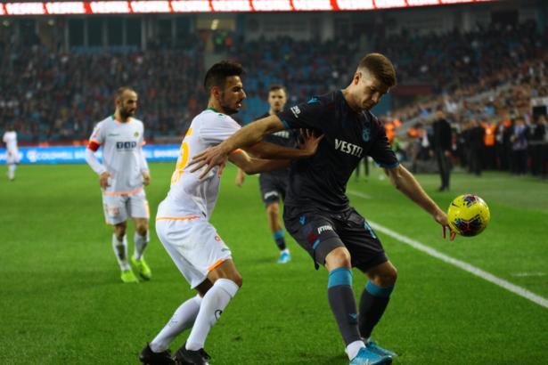 (ÖZET) Trabzonspor - Alanyaspor maç sonucu: 1-0