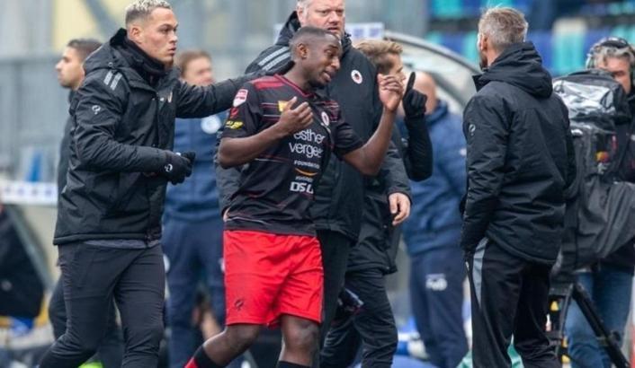 Hollanda futbolunda ırkçılık vakasına araştırma