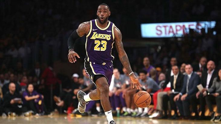 LeBron'lu Lakers'tan üst üste 7. galibiyet