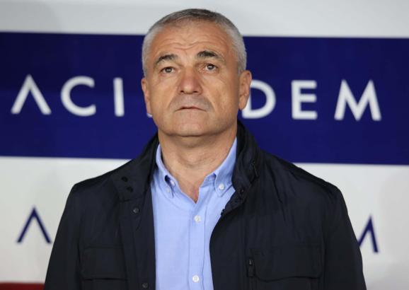 Rıza Çalımbay'dan liderlik sözleri: Ligin sonuna kadar gitmesi önemli