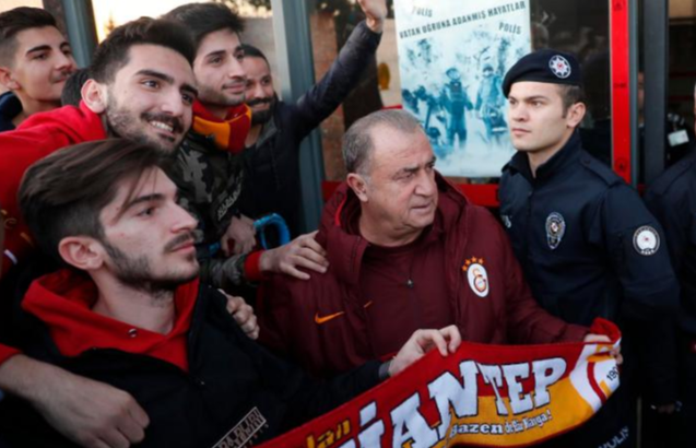 Galatasaray'a Gaziantep'te coşkulu karşılama
