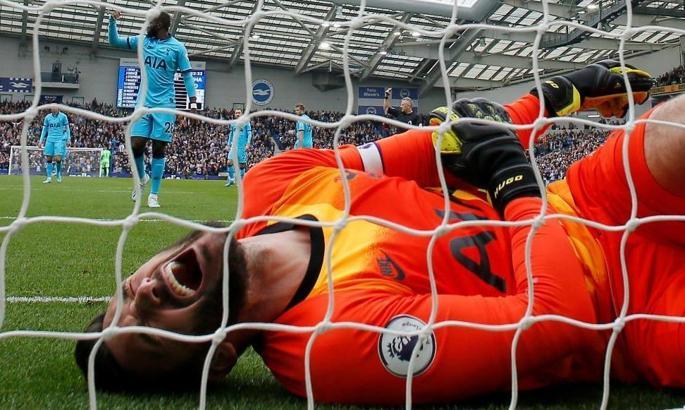 Tottenham'ın Fransız kalecisi Lloris ameliyat edildi