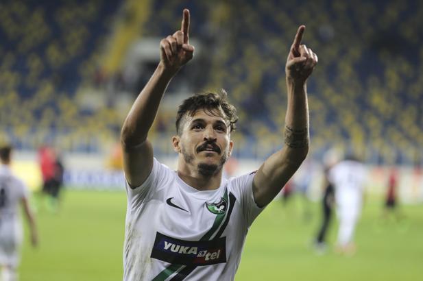 Denizlispor 15 yıl sonra Beşiktaş'ı yenmek istiyor