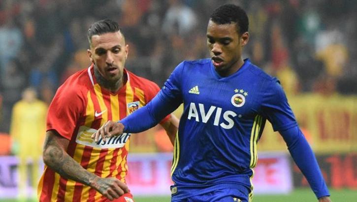 Fenerbahçe karavana atıyor!
