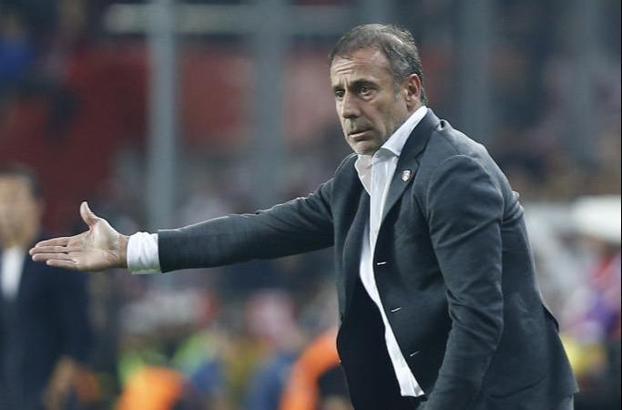 Abdullah Avcı üç futbolcuyu Beşiktaş'ta istemedi!