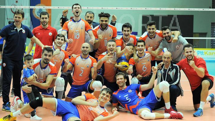 İstanbul Büyükşehir Belediyespor: 3 - Arkas Spor: 2