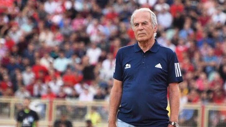 Mustafa Denizli'nin Traktör Sazi'si seyirci sıralamasında zirvede