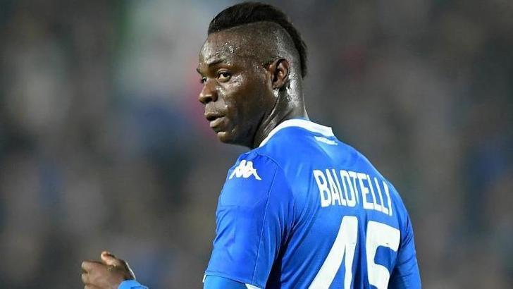 Roma'dan Balotelli'ye destek