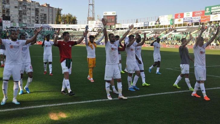 Sivasspor zirve yolunda gümbür gümbür
