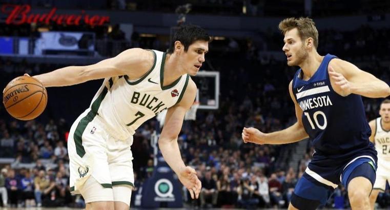 Milwaukee Bucks'tan kolay galibiyet
