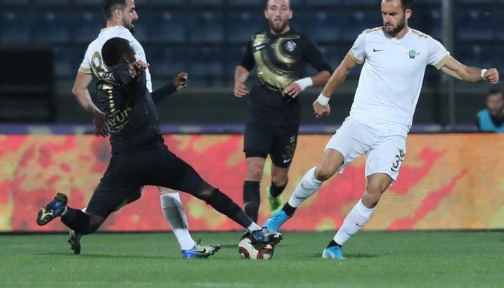 Akhisarspor'da 2 fire