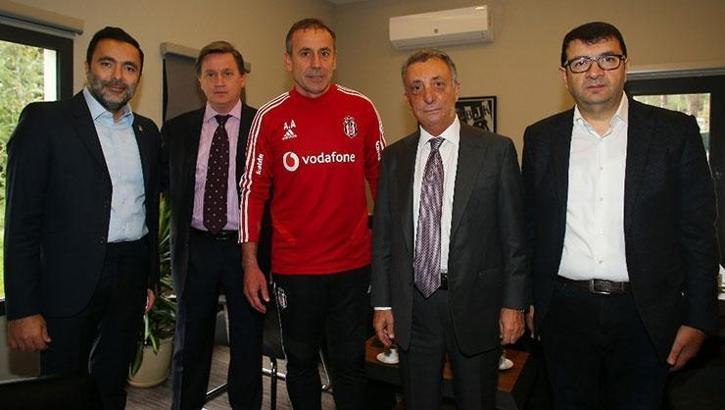 Ahmet Nur Çebi'den 14 günde 5 büyük icraat!
