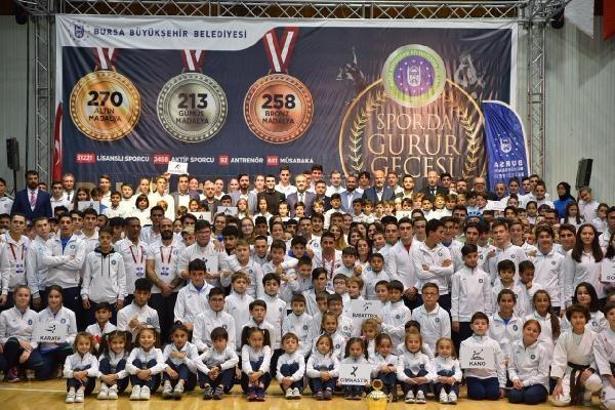 Bursa Büyükşehir Belediyespor'un kuruluşunun 39'uncu yılı kutlandı