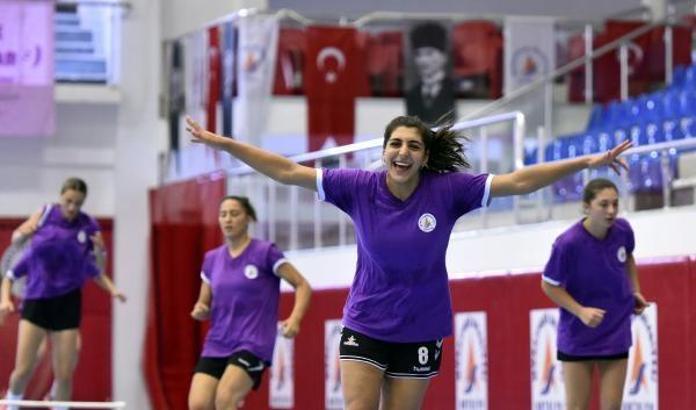 Paşanın Melekleri Rize deplasmanında