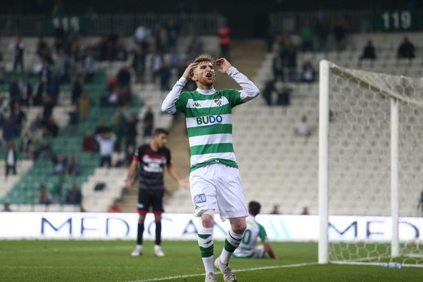 Bursaspor bu sezon evindeki ilk puan kaybını yaşadı