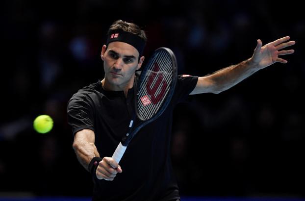 Roger Federer, Novak Djokovic'i devirdi!
