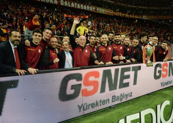 Şampiyon Galatasaray Erkek Voleybol Takımı Türk Telekom'da