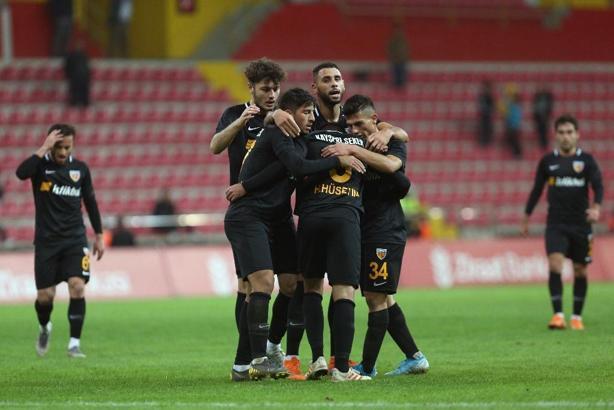 Kayserispor - Bayrampaşa maç sonucu: 2-0